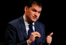 Közigazgatási törvénykönyv: jövő héten vitatják meg az RMDSZ közel száz módosítását 