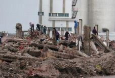 Pokoli történetek az erőltetetten iparosított Romániában