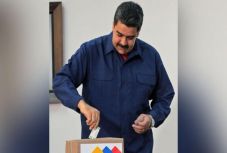 Az ellenzék szerint alacsony volt a részvétel a venezuelai elnökválasztáson