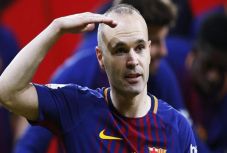 Könnyek között búcsúzott Iniesta a Barcelonától
