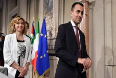 Meglepetés az új római kormány