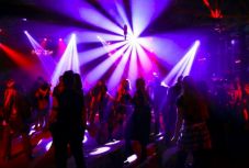 Ismert osztrák üzletembert vettek őrizetbe Aradon gyermekpornográfia vádjával