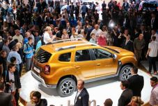 Johannis ismét üzent a kormánynak: sem autópályák, sem külföldi befektetők