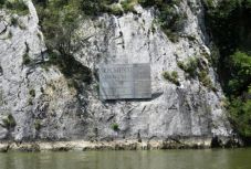 Magyar emlékhely a Vaskapunál: felavatták az új Széchenyi-emléktáblát a Kazán-szorosban