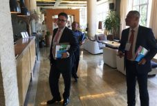 FRISSÍTVE - „Tolvaj szervezők!” – kihívta a rendőrséget Dan Tanasă a bálványosi ET-fórumon