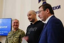 Elítélték az újságírószervezetek az ukrán újságíró rendezett halálát