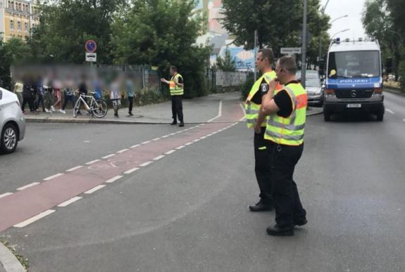 Veszélyes helyzetre hivatkozva lezárták egy német iskola környékét