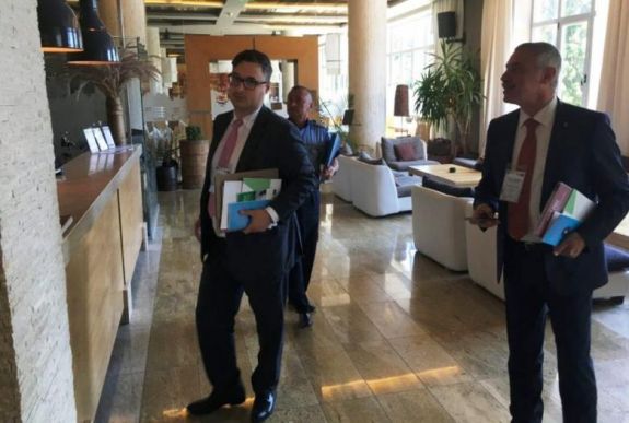 Komolyan vették Dan Tanasát: nyomoz a rendőrség az „ellopott” könyvek után