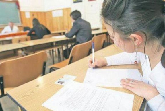 Arad megyében négy nyelven zajlott a matematika képességvizsga