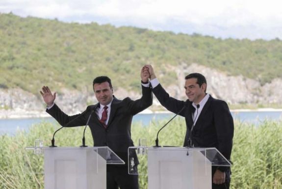 Végleg megállapodtak Macedónia új nevéről