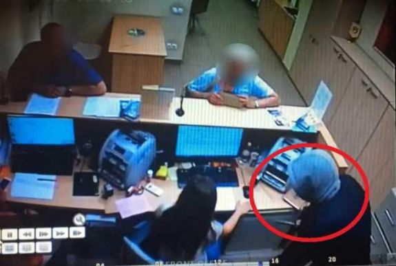 Videón a kolozsvári késes bankrablás elkövetője