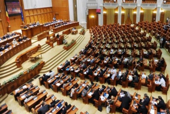Végszavazás előtt a közigazgatási törvénykönyv