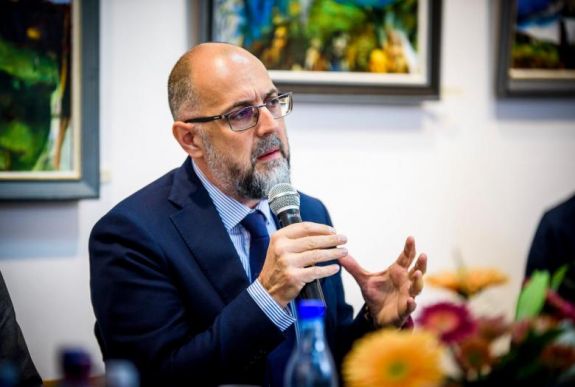 RMDSZ: nincs ok Klaus Johannis felfüggesztésére