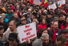 A PSD a „jogállamiságért és a demokráciáért” tüntet június 9-én Bukarestben