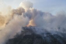 Tűz ütött ki a csernobili zónában lévő Vörös-erdőben