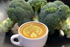 Íme az új kávékülönlegesség: brokkoli-latte