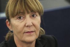 Macovei elmondta, hogy miért számolta fel a SIPA-t