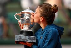 Roland Garros bajnoka: megnyerte első Grand Slam-tornáját Simona Halep