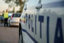 Húsz kilométeres üldözés után állították meg a rendőrök a száguldó fiatalt