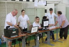 Kecskeméti orvosok végeznek szűrővizsgálatokat Hargita megyében