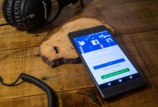 Nagyobb hangsúlyt fektet az emlékeinkre a Facebook