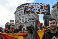 Eldőlt a vita, megvan Macedónia új hivatalos neve