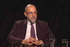 Kelemen Hunor: kisebbségbarát közigazgatási törvénykönyve lesz Romániának