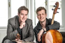 Két Stradivari-hangszer szólal meg pénteken Kolozsváron