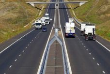 Döbbenetes: az autópályák ellen érvelt a szállításügyi miniszter