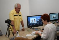 Kétnyelvű egységes ügyintéző iroda nyílt Szatmárnémetiben