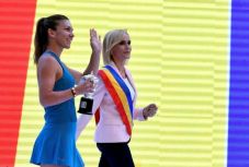 Firea kifütyülése: bánja a Nemzeti Arénában történteket a főpolgármester