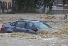 Elsőfokú árvízriasztás van érvényben szombat reggelig egész Erdélyben 