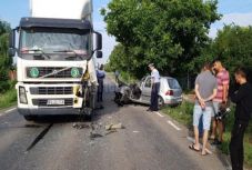 Autóbalesetben meghalt Ion Iliescu és Traian Băsescu volt tanácsadója