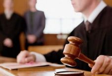 Elítélték Dragneát: a legfelsőbb bíróság elutasítja a politikusok vádaskodását