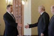 Johannis újabb mandátumra készül: „Dragneának el kell tűnnie a politikai életből”