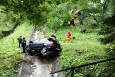 Francia turistákat szállító busszal ütközött az autó, egy halálos áldozat