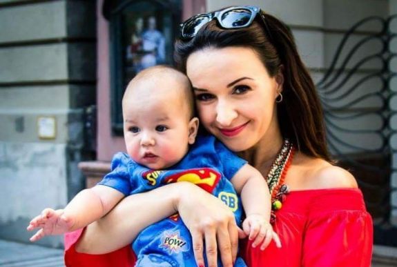 Már egy éve egyedülálló anya Dancs Annamari