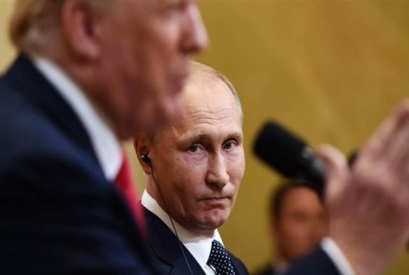 Trump szerint csak rosszul fogalmazott, amikor az oroszokat védte meg