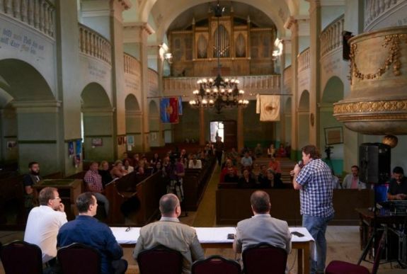 „A magyar közösség nem lojális a román államhoz, és ez rendben van”