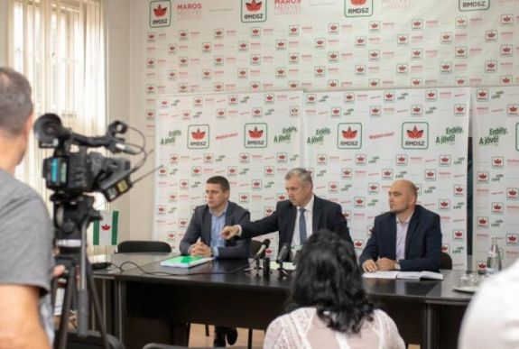 Péter Ferenc: vízió hiányában mindig az etnikai kártyát veszi elő a román politikum
