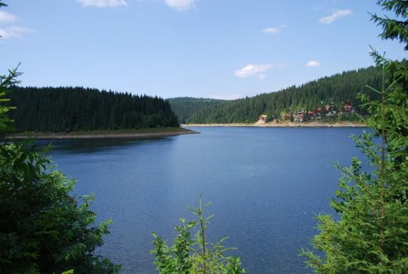 A Bélesi tóban keresik a kolozsvári APIA igazgatóját