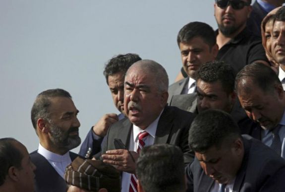 Robbantásos merénylettel várták a száműzetésből hazatérő afgán alelnököt