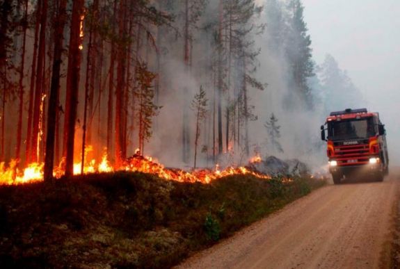 Ezért van szélsőségesen meleg időjárás az északi féltekén