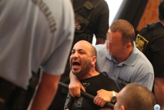 „Kifogástalan viselkedése” miatt már szabadlábon Marian Cozma egyik gyilkosa