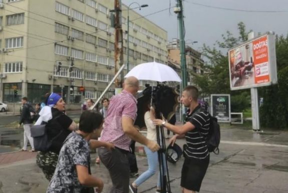 Újságírókat vertek meg a  bosnyák veteránok Szarajevóban