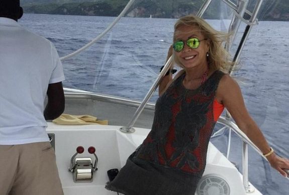 Beleszeretett a brit nő a jóval fiatalabb román fiúba, ez lett a veszte