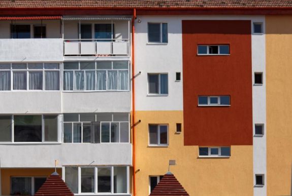 Sepsiszentgyörgyön visszaigényelhetőek a homlokzat-felújítás költségei