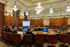 FRISSÍTVE - Dragneának kedvez a Btk-módosítás az ellenzék és a DNA szerint