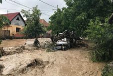 Még nem múlt el az árvízveszély Erdélyben