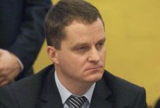 FRISSÍTVE - Első fokon felmentették Mezei János volt polgármestert